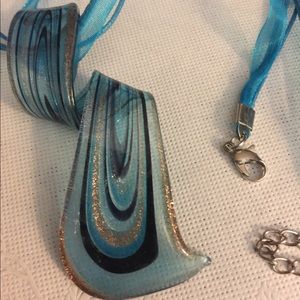 🌷SALE🌷Handblown Glass Curl Pendant  NIB